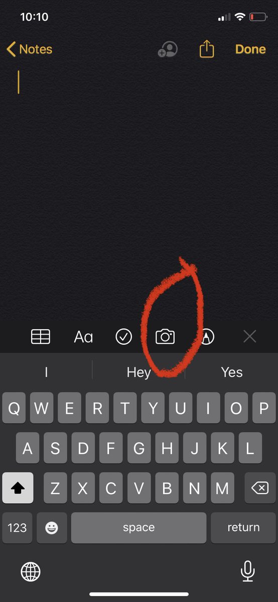 SmithTeaches2's tweet image. DID YOU KNOW?...
If you have an iPhone or iPad you actually have a scanner! Parents/Students/Teachers, if you are planning to scan any work to teachers or teachers if you are scanning work to students/parents you can use the Notes App.💡
Open a new note, press the camera button!