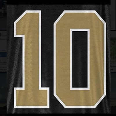 Rockmartdugout's tweet photo. #NewProfilePic https://t.co/HVORKvcNV5