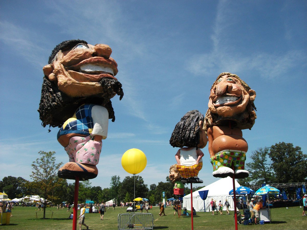 Roo Mate tweet media