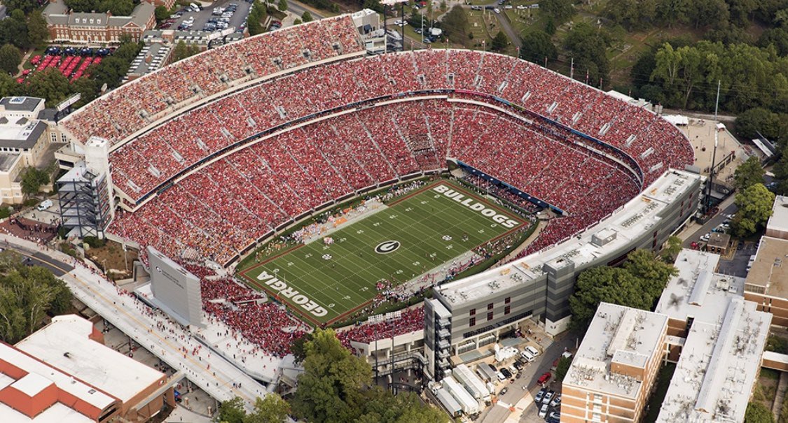 noahjones_44's tweet photo. Blessed and beyond excited to say that I received an offer (PWO) to play football at the University of Georgia!!! Go Dawgs!! @KirbySmartUGA @CoachYeah @a___ray @CoachGMeyer https://t.co/QOa666fPgj