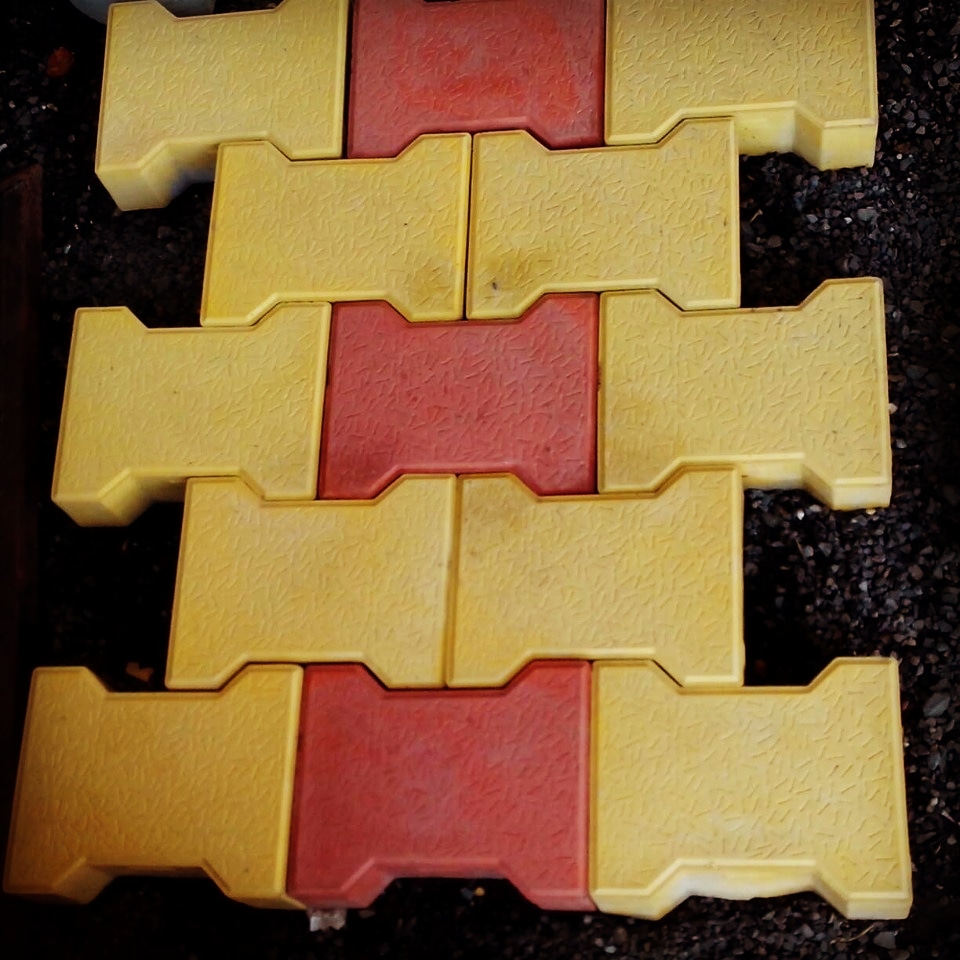 skblockwala's tweet photo. Paver Block Manufacturer &amp; Wholeseller - SK Paver Block Wala Navi Mumbai.

I - Shape - Concrete Inter-Locking Paver Block 
#paver #concrete
#navimumbai #manufacturers #SKPaverBlockWala https://t.co/X8XUxDsu0d