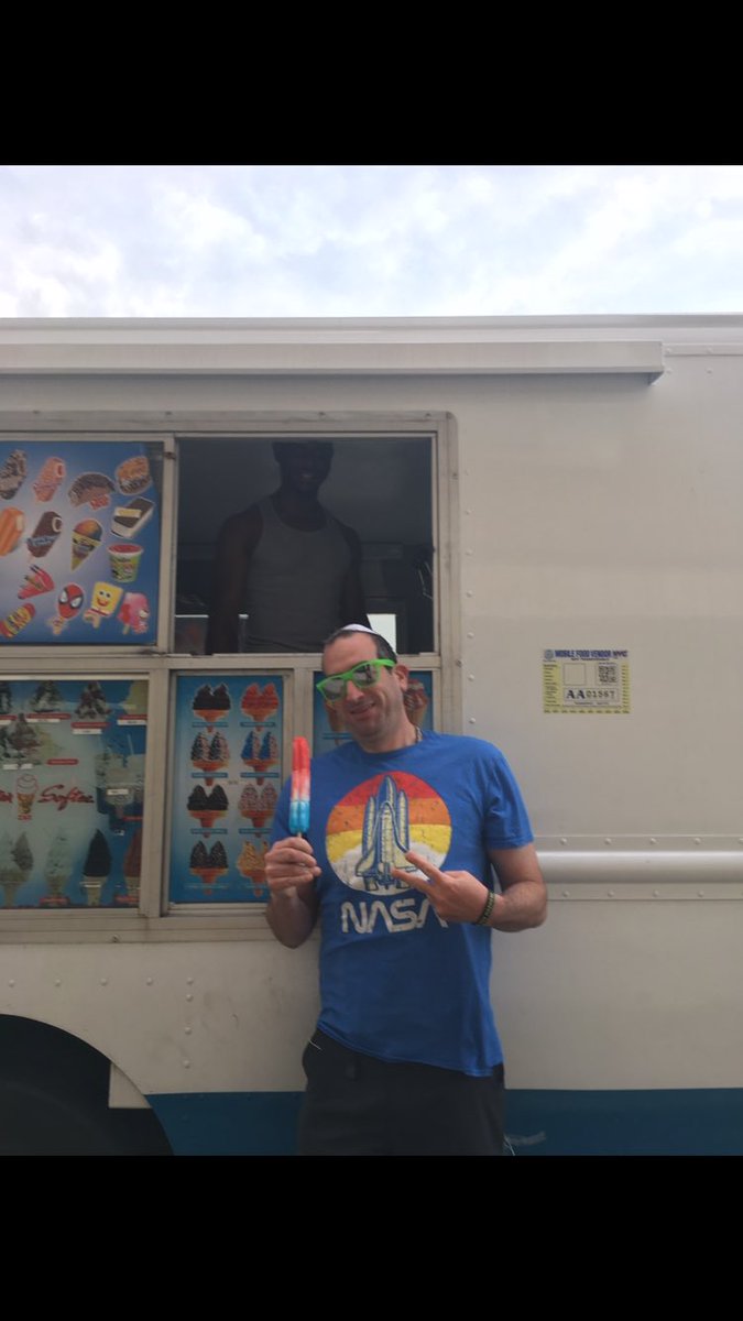 BigBenI1's tweet photo. @MendyTV ....
help me spread the word
& make brachos 4
#cobystrong
Either at an ice cream truck โ
In your neighbors yard โ
โ
Or ๐ now watching @MLB on @espn with a cold beverage...
BOTTOM LINE ....
make brachos & be happy ๐
@greenportbrew
#love #PositiveVibes https://t.co/pn2ZSlO3ps