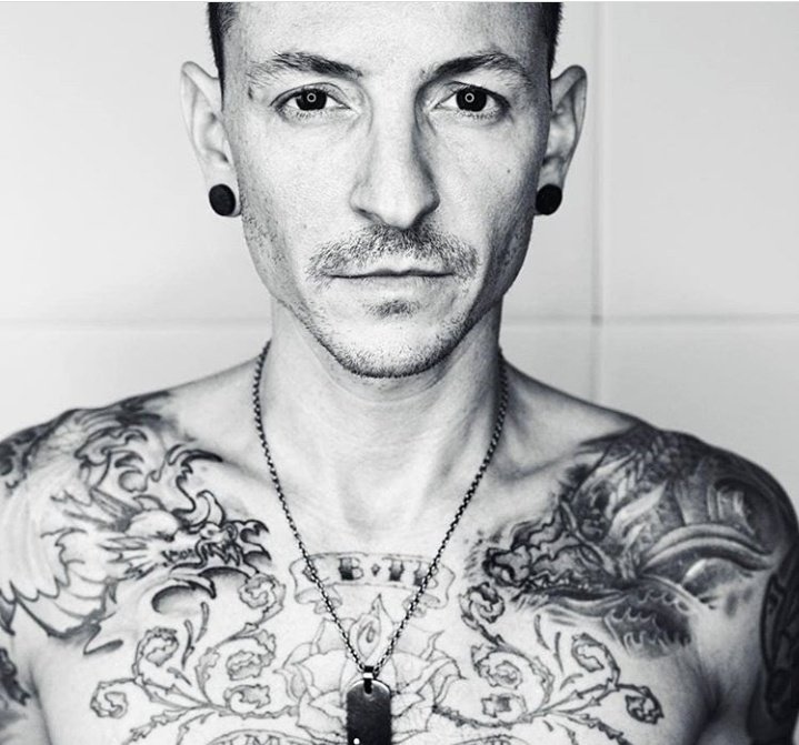 EJAYDAR's tweet photo. 31 días de Julio
31 fotos
Una foto cada día
26/31

#MakeChesterProud 
#LPMX 

@LinkinParkMX 
@linkinpark https://t.co/CDEXR7WHGA