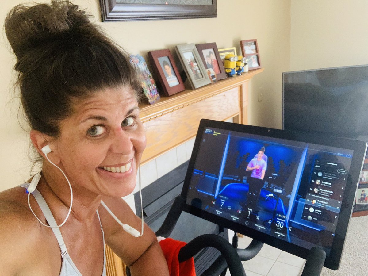 KariChadd3's tweet photo. Another awesome ride with @codyrigsby today. Took the 10 min warm up and 30 min Britney Spears rides. One of my favorite rides so far. Best investment I made during Covid was getting a Peloton. #lifechanger #LegendsOfFun  @onepeloton https://t.co/kqQeN8aebB
