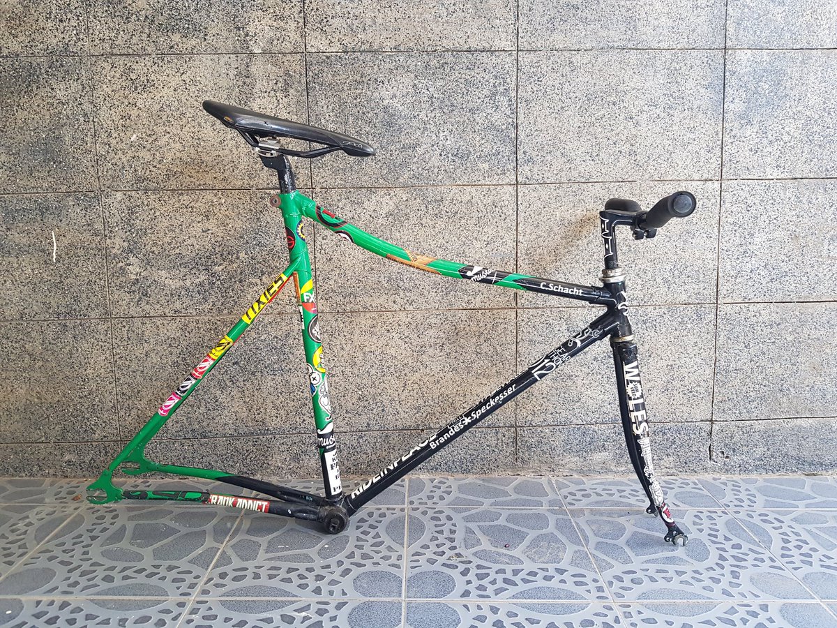 andyluth's tweet photo. WTS Frameset Custom Ikpn . 700k lokasi bekasi . More info DM. #fnfjb @FnFjb https://t.co/yZZKczp1E8