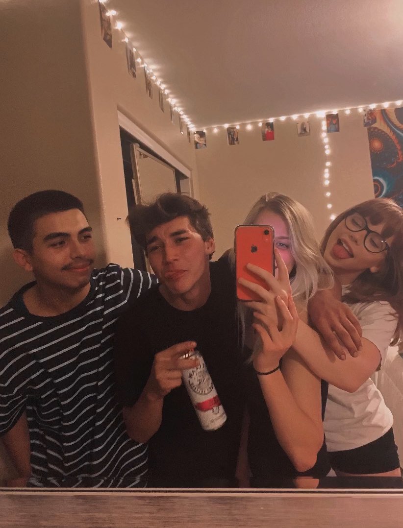z0eyyyyy's tweet photo. foreva typa thing https://t.co/G5TgJnsHWZ