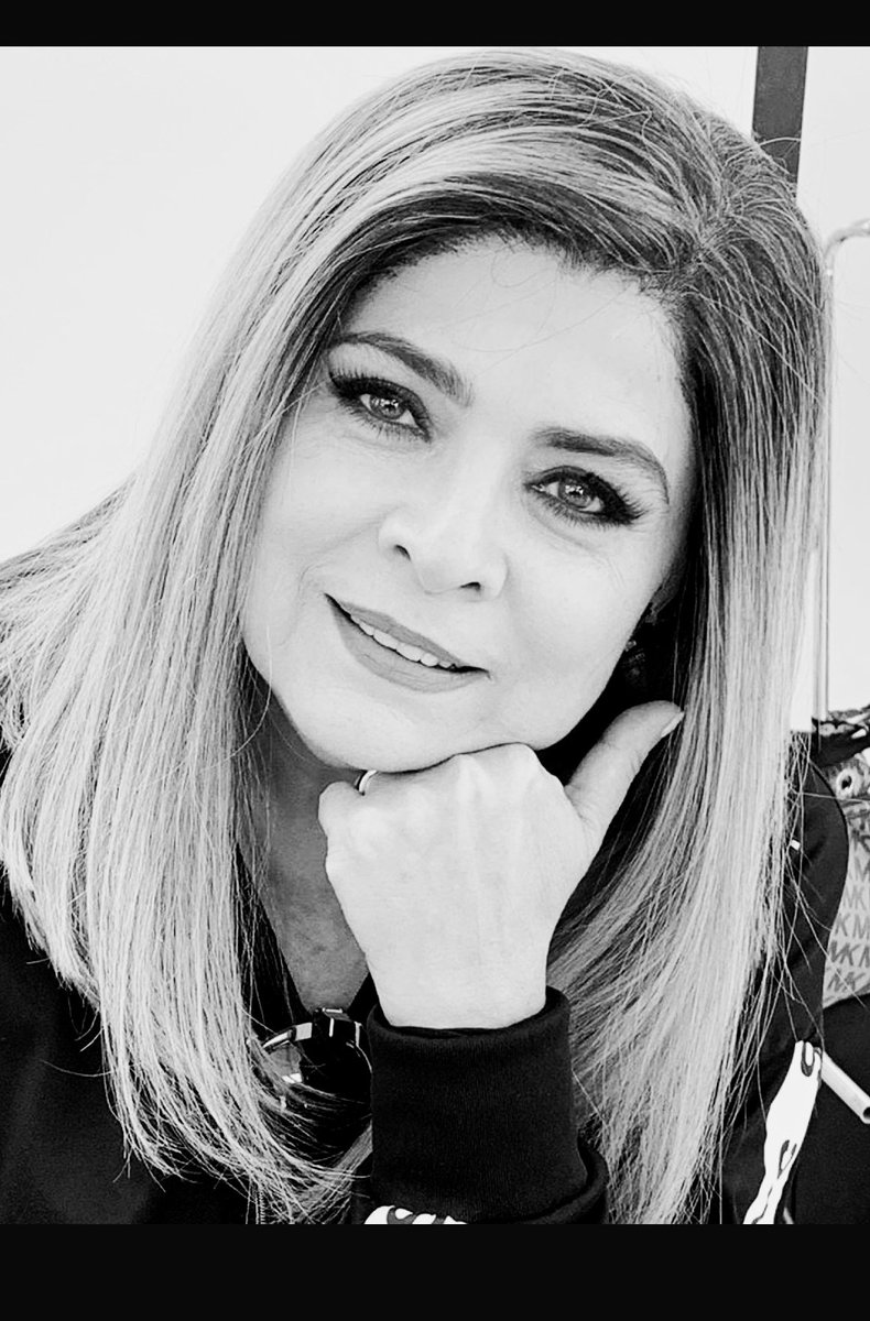 victoriaruffo31's tweet photo. #ChallengeAccepted  te quiero y te admiro mi querida @TVale2012 https://t.co/n5eYay3WmY