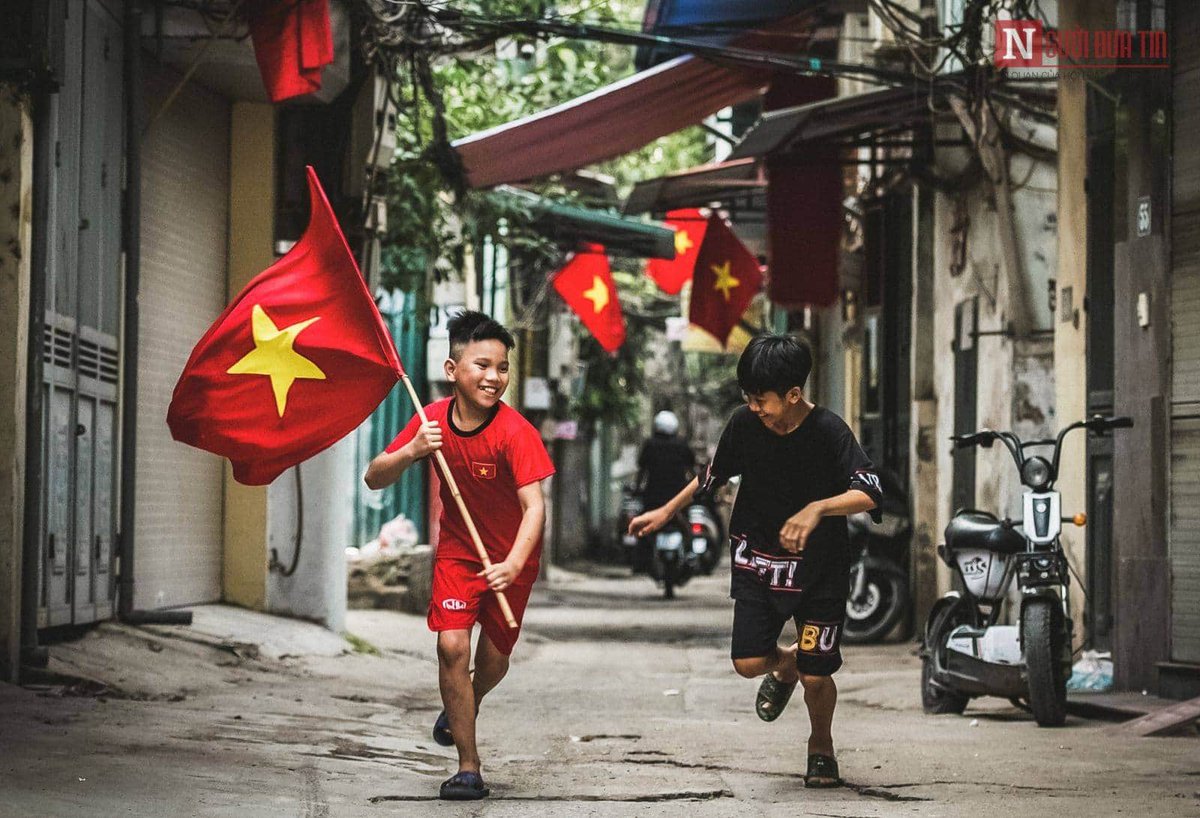 giaohoangvn's tweet photo. Just 4 local Covid-19 cases in Da Nang, 🇻🇳 but the whole country is alert and activates standard procedures including testing, tracing, quarantine, communication, disinfection, social distancing and so on. This time we have more experience than in March. We will crush it again! https://t.co/LQ8V0qWpn9