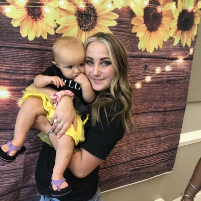 baemeeks's tweet photo. #NewProfilePic https://t.co/GwhJ3F3p2B