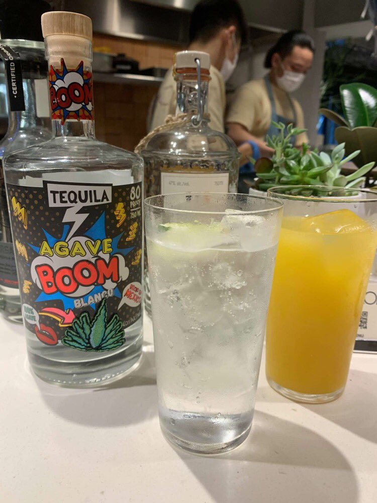 tequilaraytrad1's tweet photo. #広尾 に新しくオープンした #メキシカン #oxomoco では、#アガベブーム が、#ハウステキーラ として提供されています! 店内の雰囲気もとてもモダンで素敵な感じですね、ありがとうございます!
#オショモコ #ニューヨーク発 #東京メキシカン #agaveboom https://t.co/r25n1H6hyE