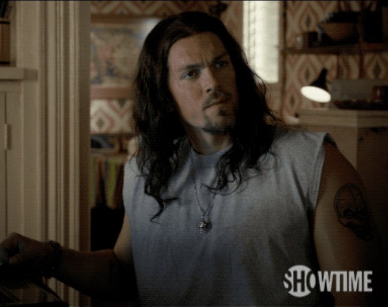 expertdisaster's tweet photo. Shameless Challenge Day 21
Kev long hair or short hair
Not that Kev isn't an absolute stud either way, but I loved the long hair on Kev; it was such a great look that really encapsulated his personality.   #ShamelessChallenge #KevinBall #SteveHowey https://t.co/MBqvitTovQ
