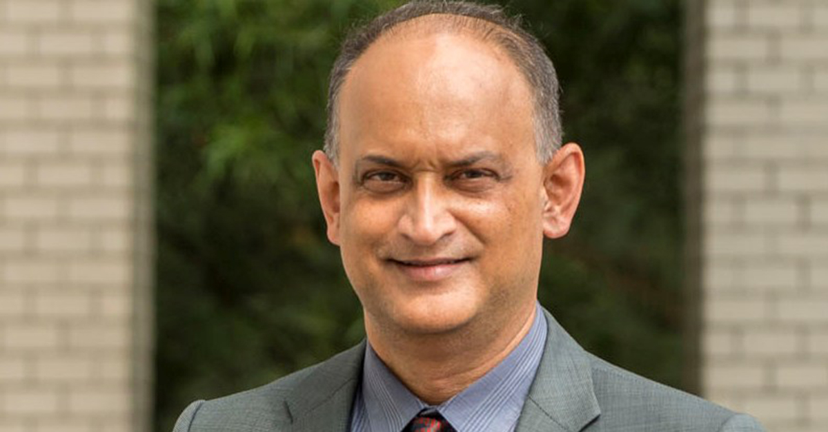 To be competitive, students must network, remain active scholars, and seize opportunities to study abroad, says Shalendra Sharma, Chair Professor of Political Science <a href="/lingnanuni/">Lingnan University</a>. Read more: ln.edu.hk/rpg/research-a…  #PhD #UniversityResearch