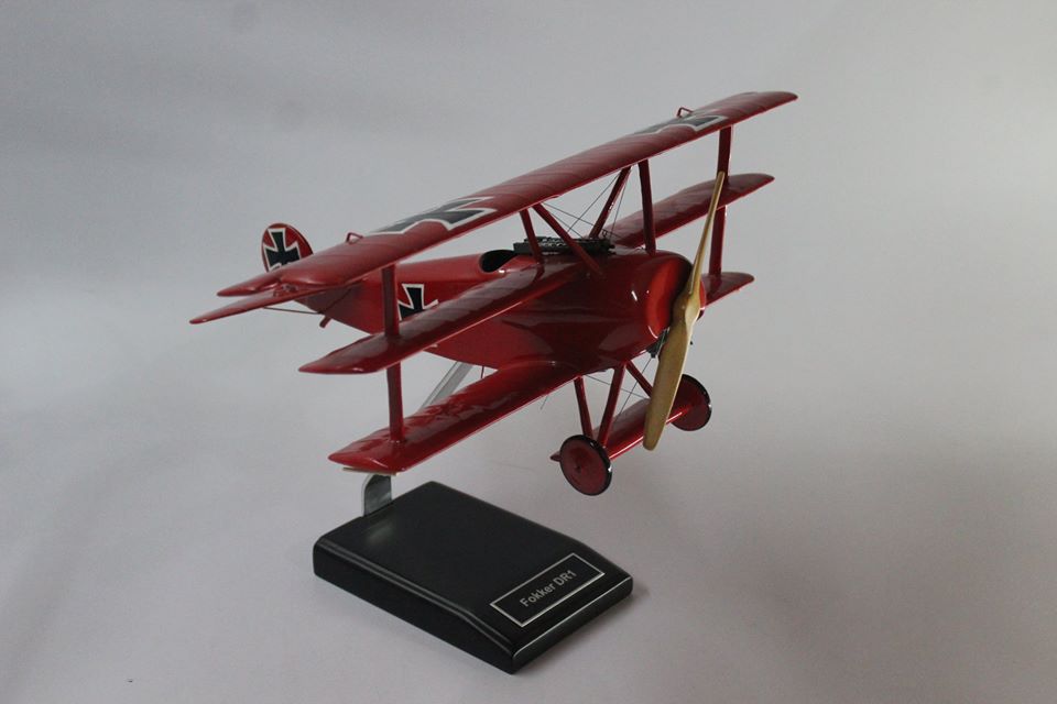 modelworkdirect's tweet image. Custom Handmade Fokker DR-1 model often known simply as Fokker Triplane, Modelworks is the Fabricator that will Satisfy your Dreams👍,Grab Yours NOW!! We are available for Gifts, Giveaways,Souvenirs,Collections and More☺️
#customhandmademodel
#scalemodelbuilder
#modelworkshop