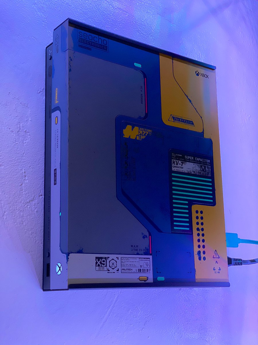 UrbodyTipsy2691's tweet photo. Perfection... Xbox One X Cyberpunk Limited Edition Console. @Xbox @CyberpunkGame @HIDEitMounts #Xbox #XboxOne #XboxOneX #hideitmounts #afterhideit #Microsoft #cyberpunk #LimitedEdition #console #twitch #twitchstreamer #twitchtv #STREAM #beautiful https://t.co/UXFljUHsNn