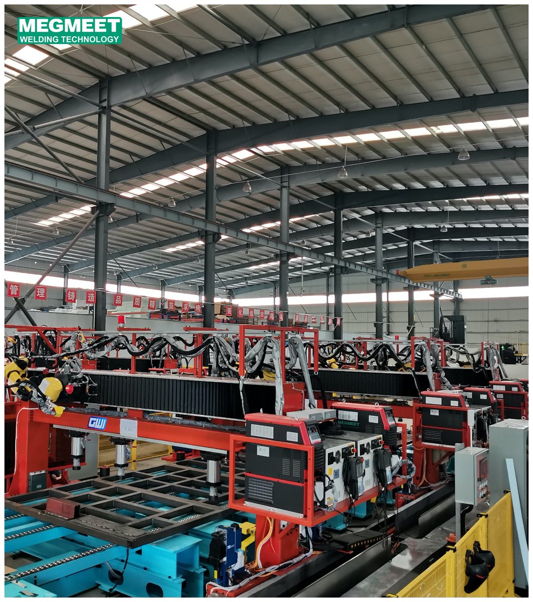 MegmeetI's tweet photo. #Megmeet #Robotics #automation #fabrication #Engineering #production #welder #Fanuc #productivity #arcwelding #MIGwelding #spatter #fumes #continuousoperation https://t.co/HH3MLnxCj9