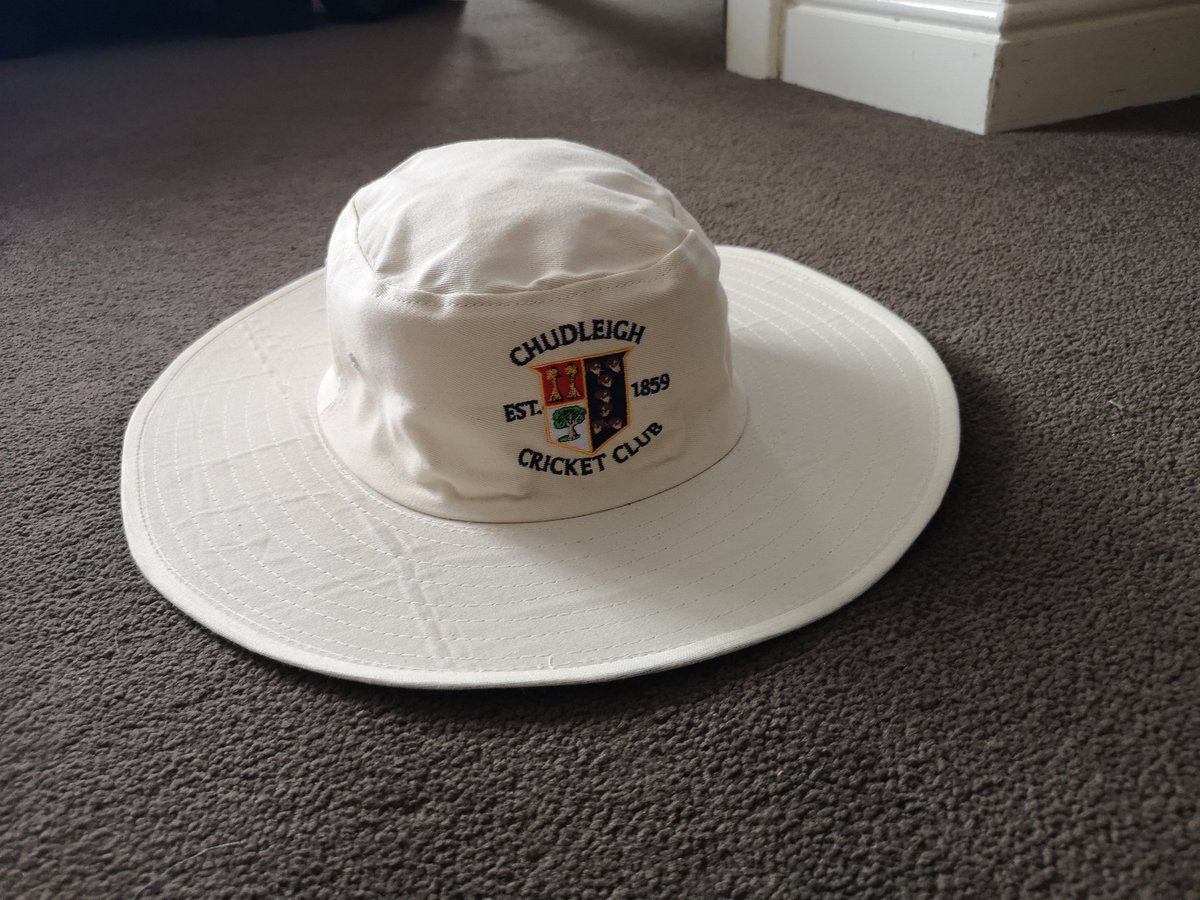 SelectCricket's tweet image. Custom Wide Brim Playing Hats &amp;amp; Baggy Caps for @ChudleighCC 🔥🔥 #Select2020 #Style

Get your club fitted out today, in style!