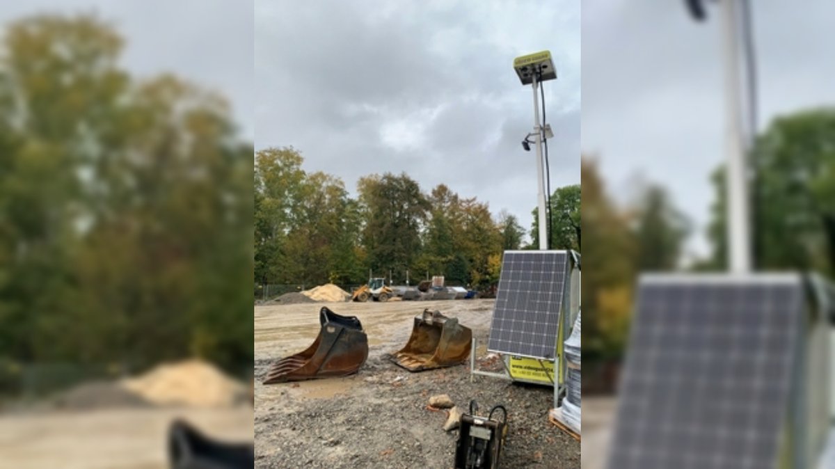VideoGuard24's tweet photo. Wenn die Arbeiten über Nacht und an den Wochenenden ruhen, sind die Gelände meist menschenleer und unbewacht: Auf #Autobahnbaustellen fühlen sich Diebe besonders sicher. Deshalb setzen Bauherren vermehrt auf intelligente Videobewachung. Eine effiziente Lösung bietet #videoguard. https://t.co/a1gGW4DVFq