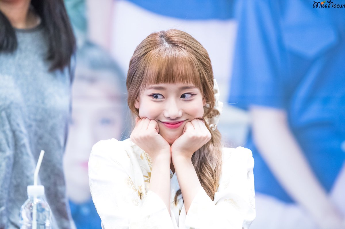 ©️Miss Naeun (MissNaEun_April)