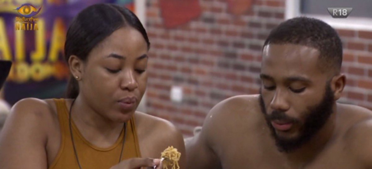 mrteehay's tweet photo. Get you a bae that can share their plate of @IndomieNigeria with you 😉 
#BBNaija #BBLiveBlo https://t.co/ERxsu7mDB3