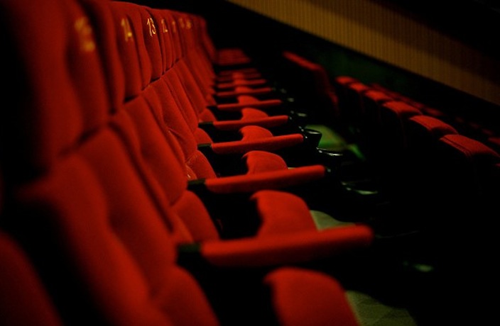discoverchina01's tweet photo. Some movie theaters in Beijing officially reopened on Friday, Xinhua reports. But it goes without saying that going to the cinema in this COVID-19 era is slightly more complicated than usual. 
https://t.co/WkCEVuYR71 https://t.co/jMkp6Ebl69