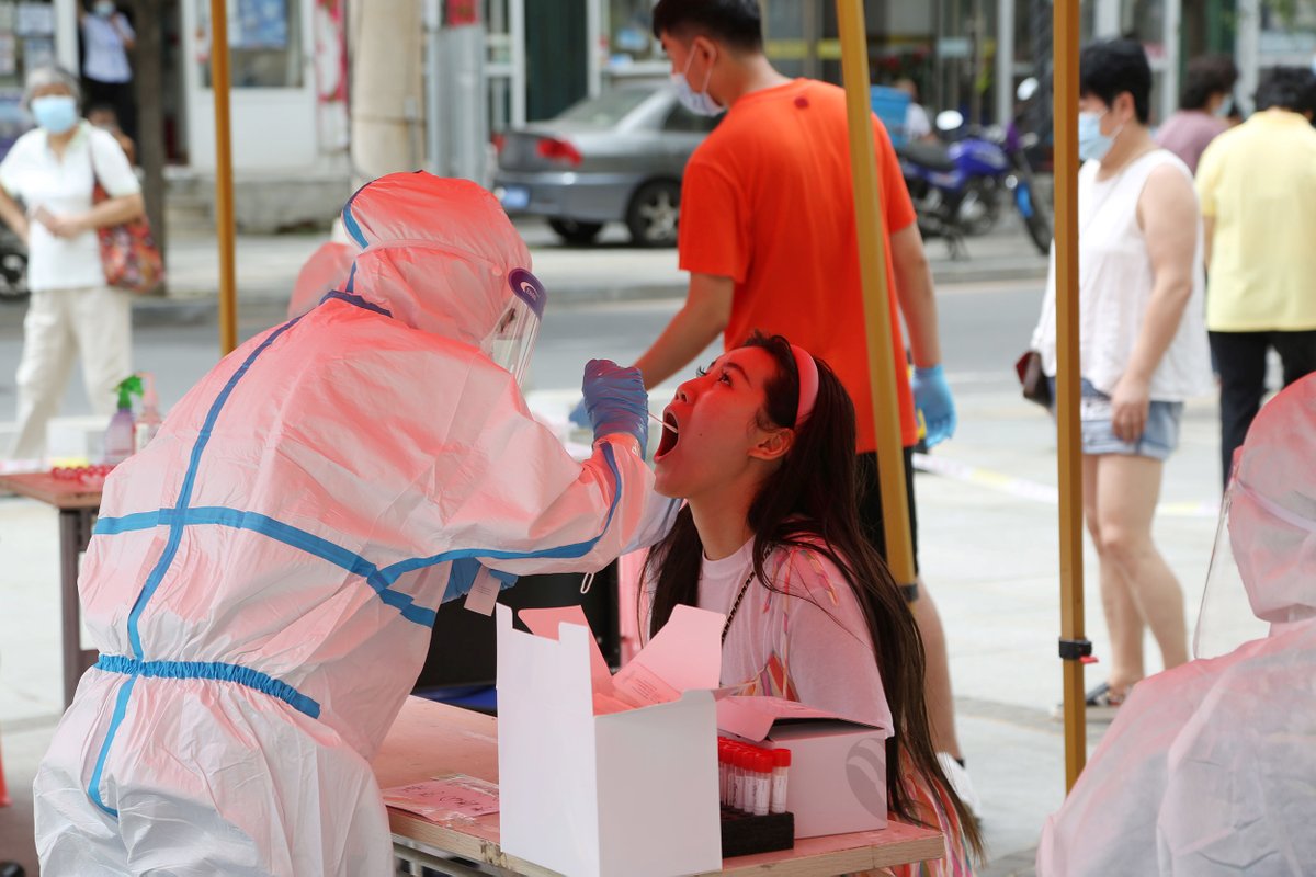 cnnbrk's tweet photo. China reports its highest number of local Covid-19 infections since the country brought coronavirus largely under control in March
https://t.co/uofHj4iyHc https://t.co/6w8H60ROVl