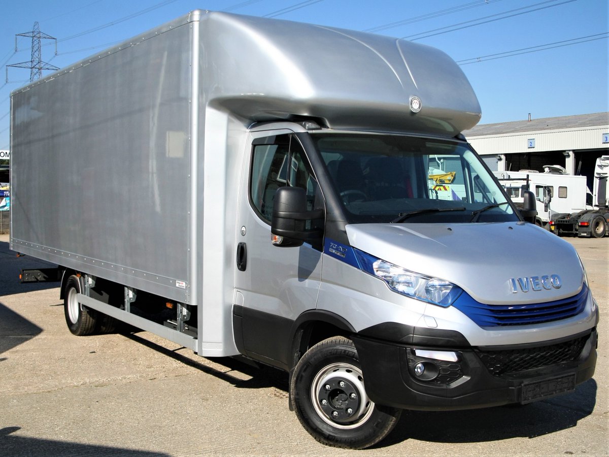 OkIveco's tweet photo. Would you like to reduce your running costs?
Take a look at our CNG IVECO Daily-Luton!
Up to 35% fuel cost savings
Call on 0203 457 5445 or 
IVECO Retail..The Home of IVECO!!
#iveco #ivecoretail #ivecocapital *#truck #automotive #automotiveindustry 
#couriers #courierservice https://t.co/vUwPC0prgo