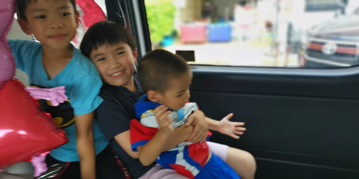 MJBank's tweet photo. #BoysDayOut
#PatPachata #MyLuck #PDPF
#พชฏ https://t.co/0WmKrkDdmk