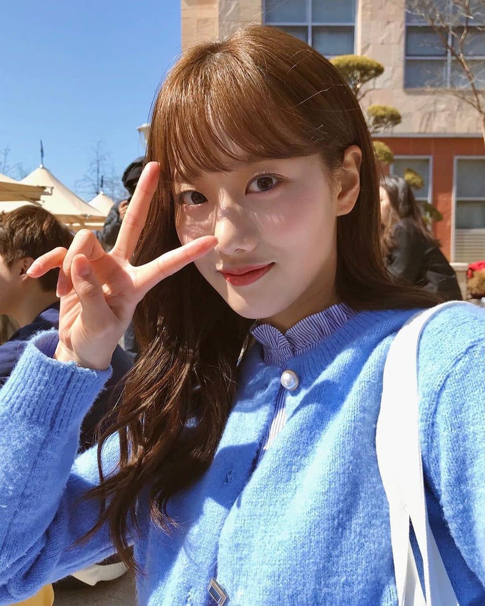 hourly lee naeun (@hourlynaeun) on Twitter photo 