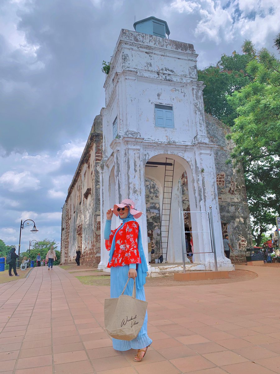 St. Paul’s Hill (A famosa)- Tempat wajib bergambar bila datang ke Melaka