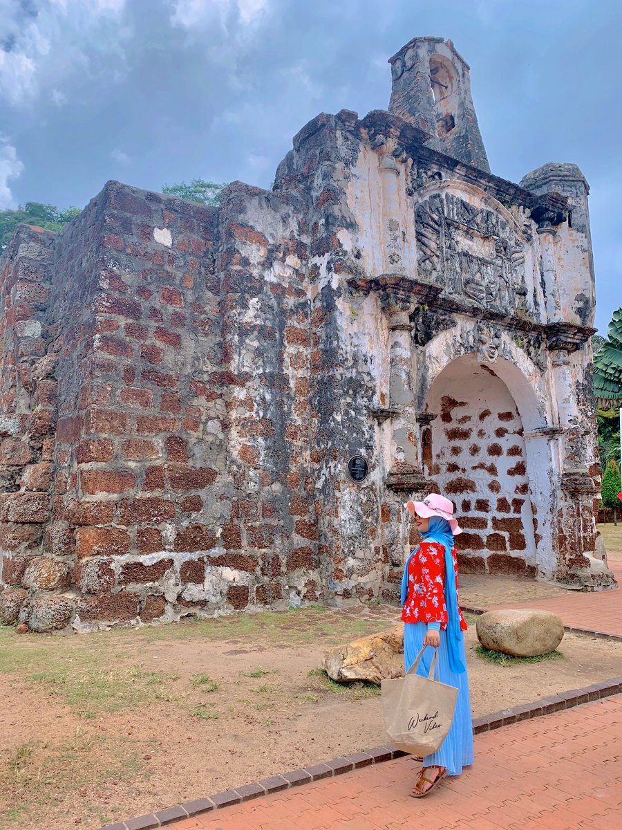 St. Paul’s Hill (A famosa)- Tempat wajib bergambar bila datang ke Melaka