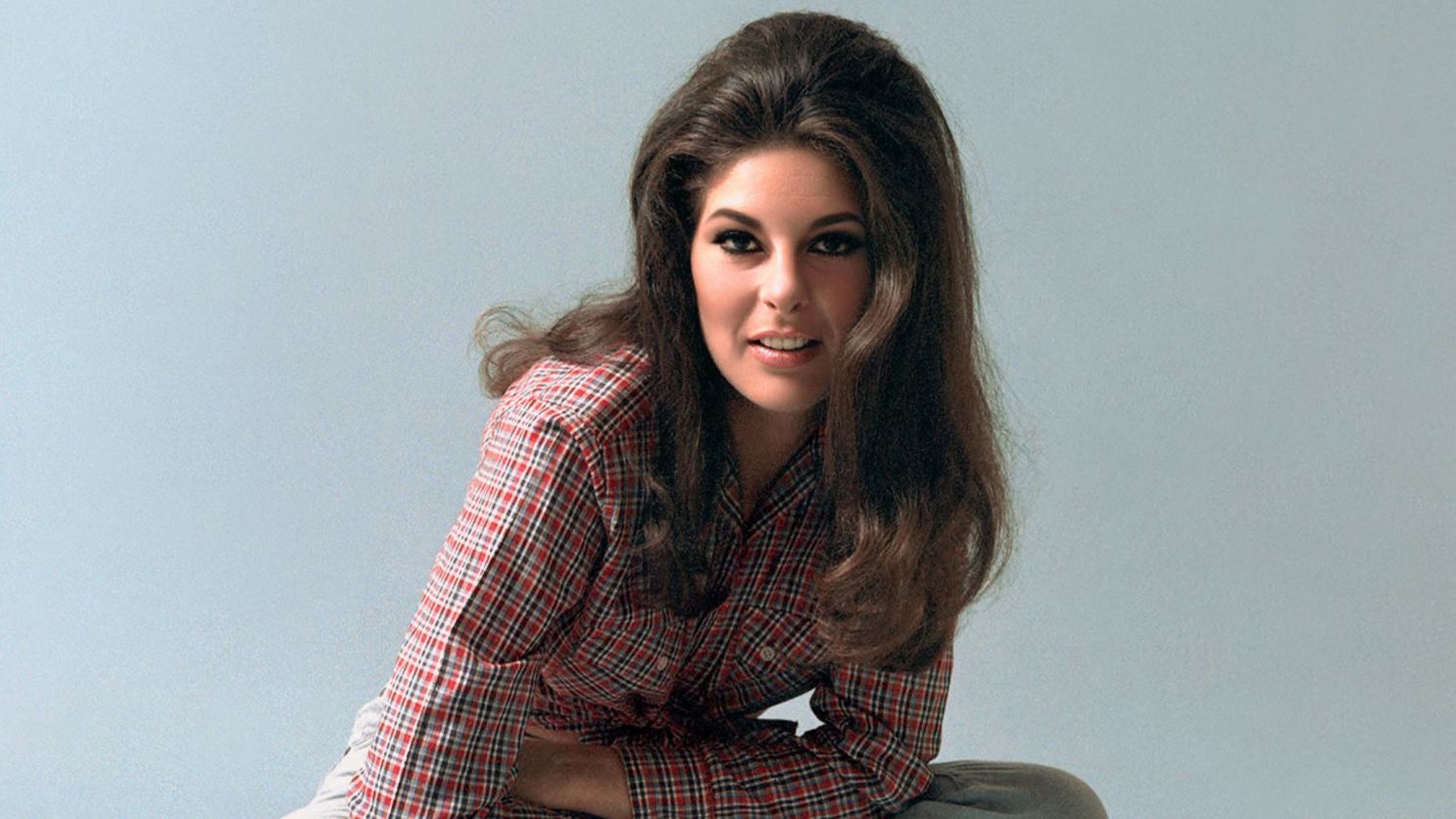 Happy Birthday! 
July 27, 1944 
Ode To Billie Joe singer Bobbie Gentry 