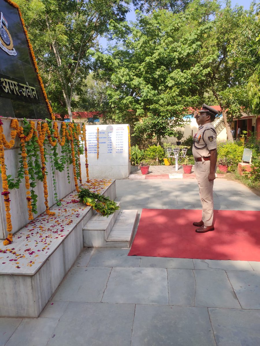 ArunenderPratap's tweet photo. Raising Day CRPF celebrations at Group Center One Ajmer Rajasthan https://t.co/J2qhPCqK8u