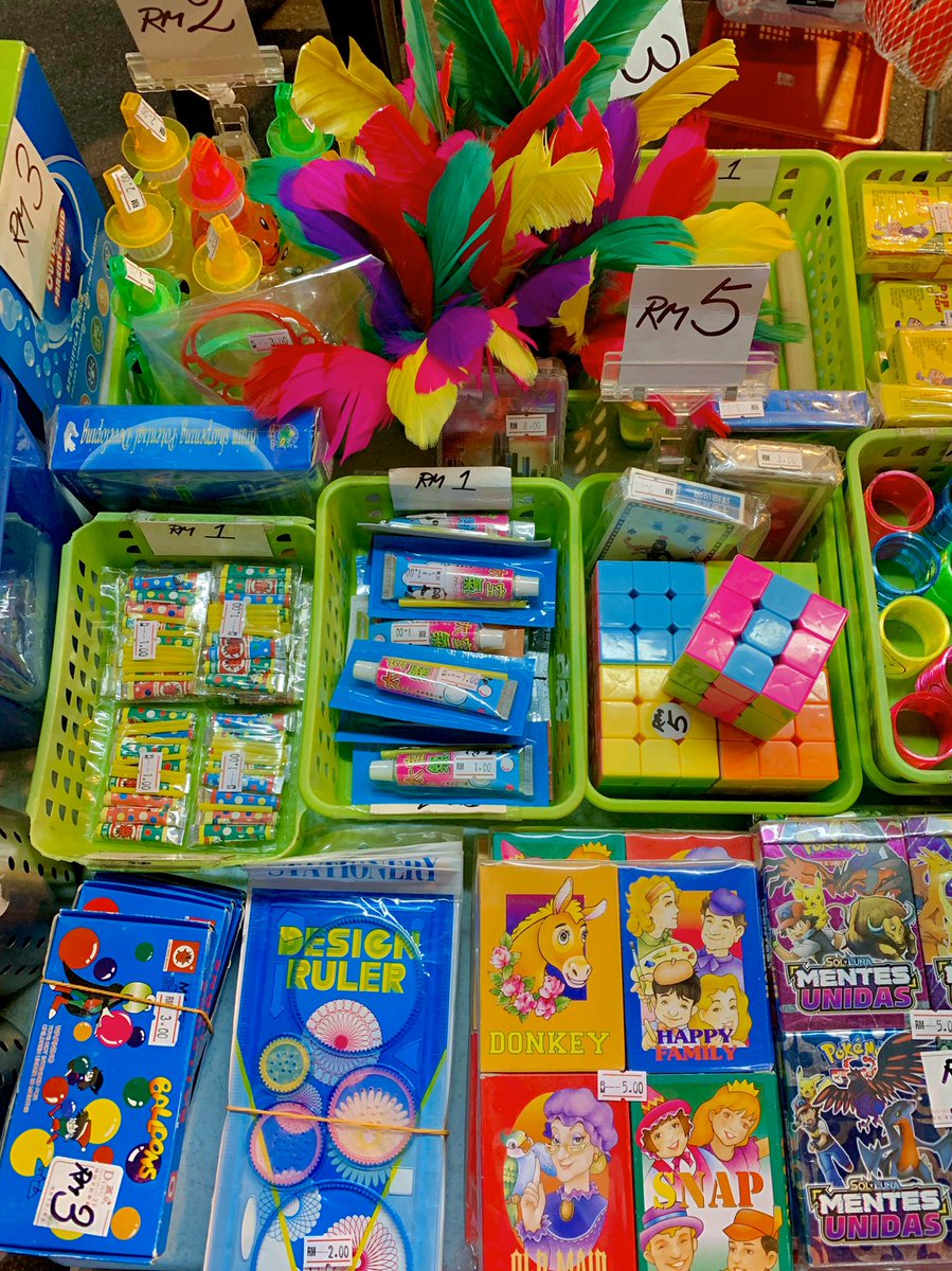 - Hiasan rambut murah dan cantik!- Pastport holder boleh design sendiri - Barangan zaman kanak kanak dulu - Jangan lepaskan peluang beli manggo blend fresh. Sedap !