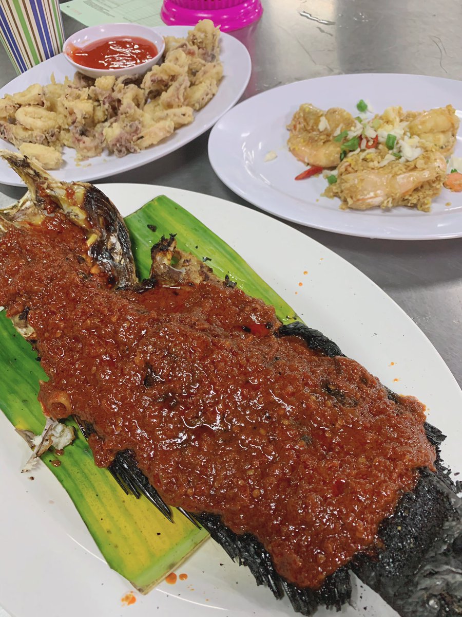 I pilih udang masak butter nestum. Hurmmm sedap rupanya. Please cubaRECOMMENDEDSemua sedap. Alhamdullilah