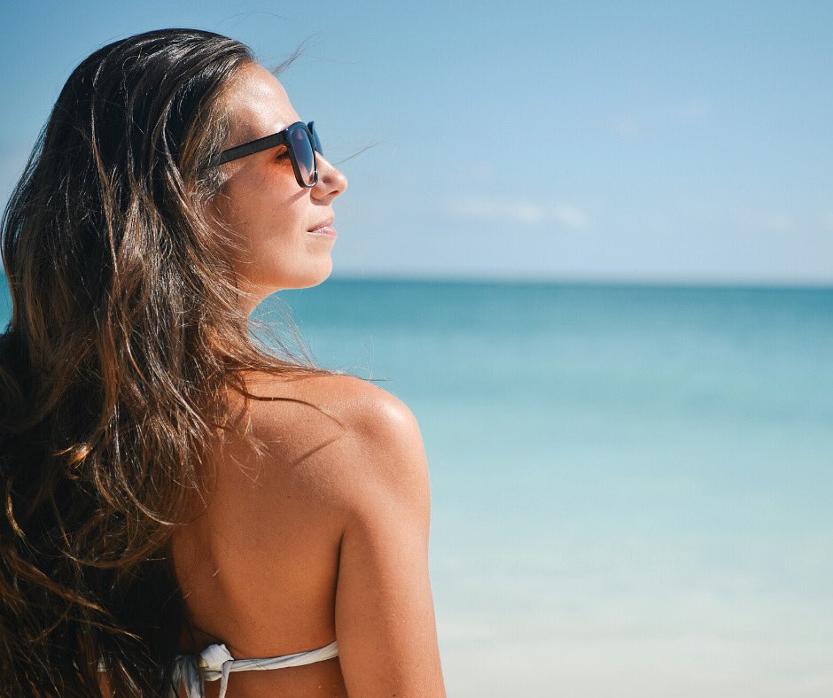 Spotscreen's tweet image. Having a tan is a sign that skin has been damaged by UV radiation. It might look good, but is it really worth the detrimental effects? ☀️ 

#sunsmart #skincancer #protectyourskin #cancercouncilaustralia