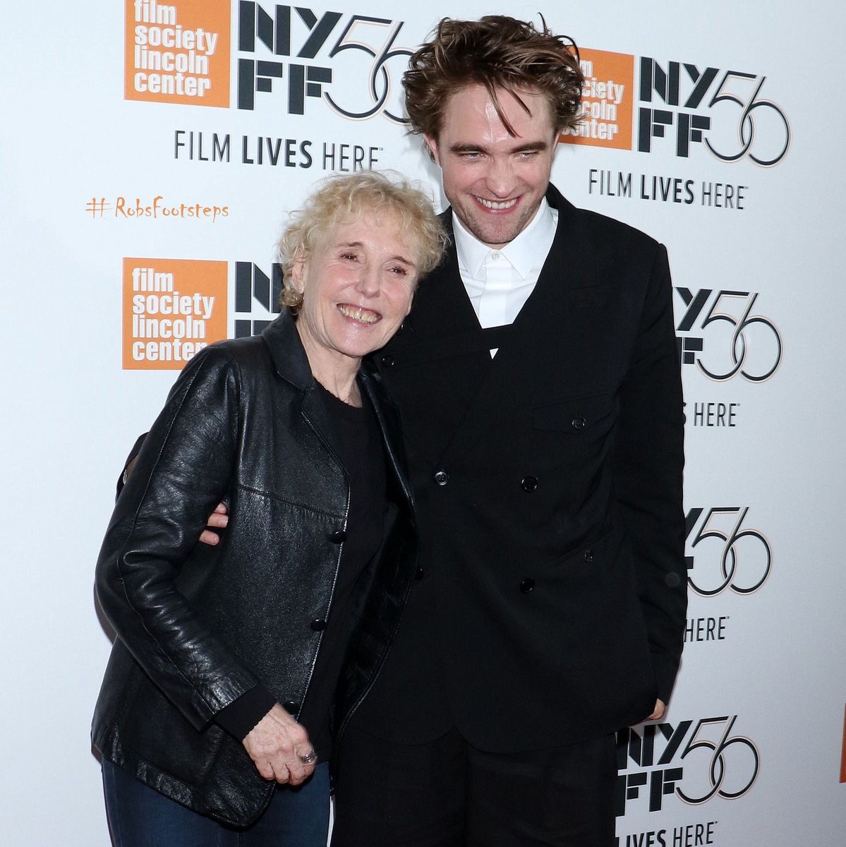 RobsFootsteps's tweet photo. #ClaireDenis talking to #RobertPattinson : "To be honest, I have a problem now: it’s hard to forget you. I figure I can only work with you; it’s hard to imagine working with anyone else."
#EverybodyLovesRob https://t.co/VGrdM2BRcb