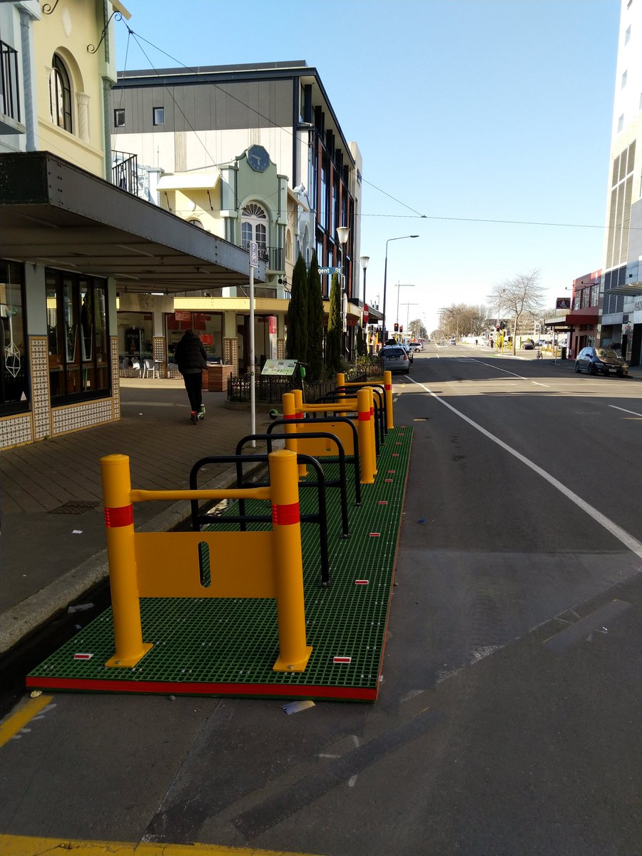 And the bike parking made me feel like I'm in the Netherlands. Seriously, check out these sweet endless bike racks at the uni, these double-height racks at the bus station, and these covered parks in a central parking building! (10/15)