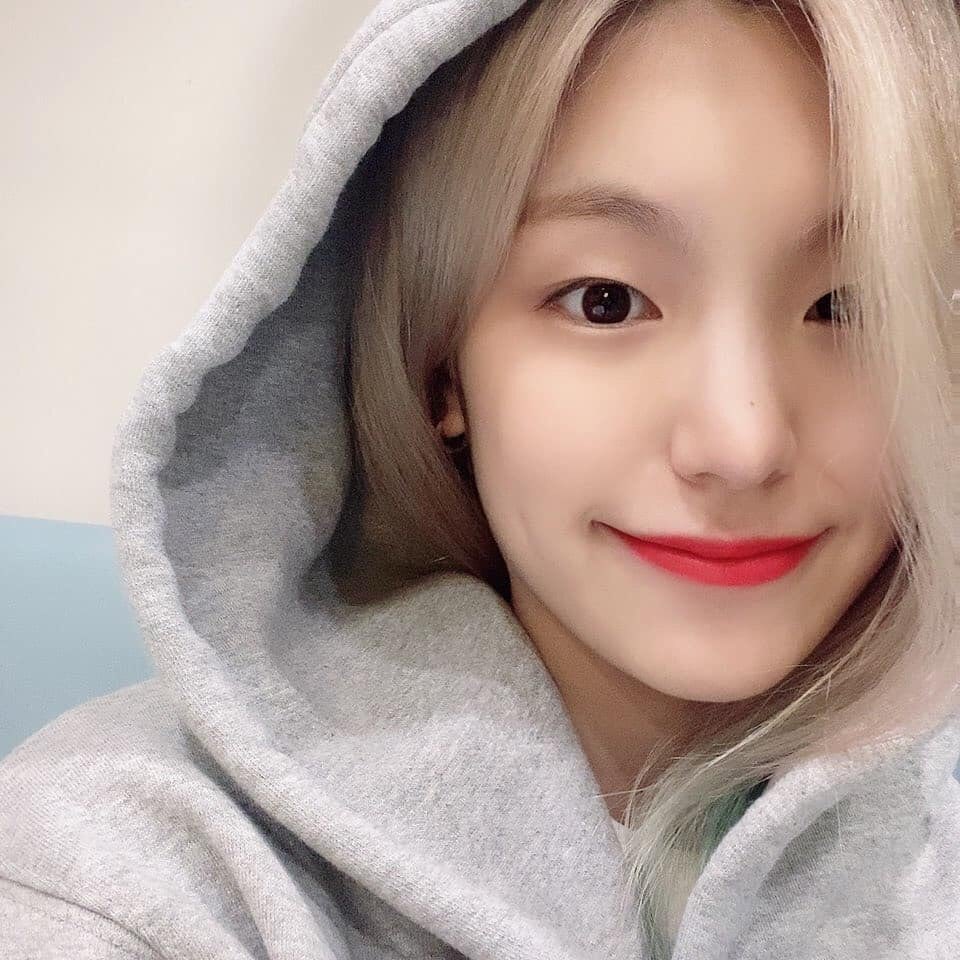 limit)Ichiee ᴬⁱᵏᵃʳˢᵘ ᴬᵈᵃᵈᵉᵐʸ-jfb- tweet media