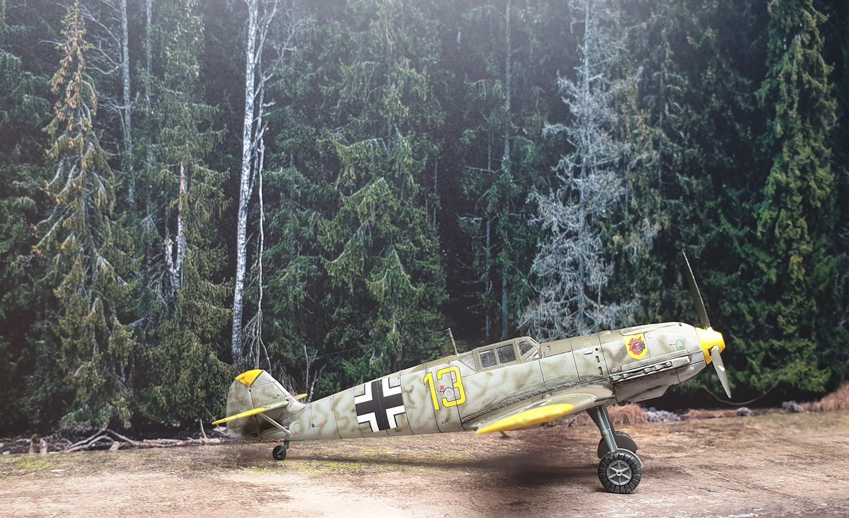 Plastic_Alchem's tweet photo. And this one is finished. Hope you all like it. #ww2 #miniaturas #miniatures #172scale #plasticalchemist #plasticmodel #airfix #airfixmodels #scalemodel #scalemodelling #scaleaircraft #plasmo #BF109 #modelismoestatico #modelismo #miniature #scaleplane #orlee #modelcraft https://t.co/VLgsIXYoce