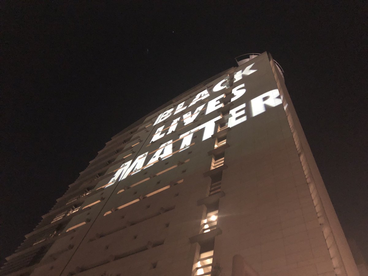 KandraKPTV's tweet photo. Night 60 of protests in Portland. https://t.co/uUivnmoXwb