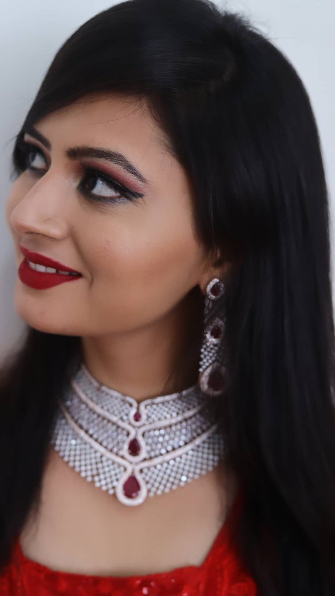 Iamsheetal1's tweet photo. “A warm smile is the universal language of kindness.”
.
.
.
.
#Smiles #Free #Therapy #Warm #Universe #Smiling #Keep #Inspiring #Me #God #Fan #Followers #ThankYou #Gratitude #NewLookBook #Jewellery #Shoot #Event #Shoot #Photography https://t.co/ILxLCg9MOk