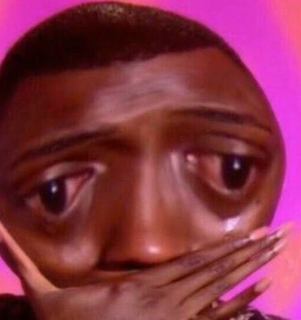 sugartarts's tweet image. #FreeiPadORiPhone everyone when the dude picks someone with 0 followers and has a tag like “papi5161627271”