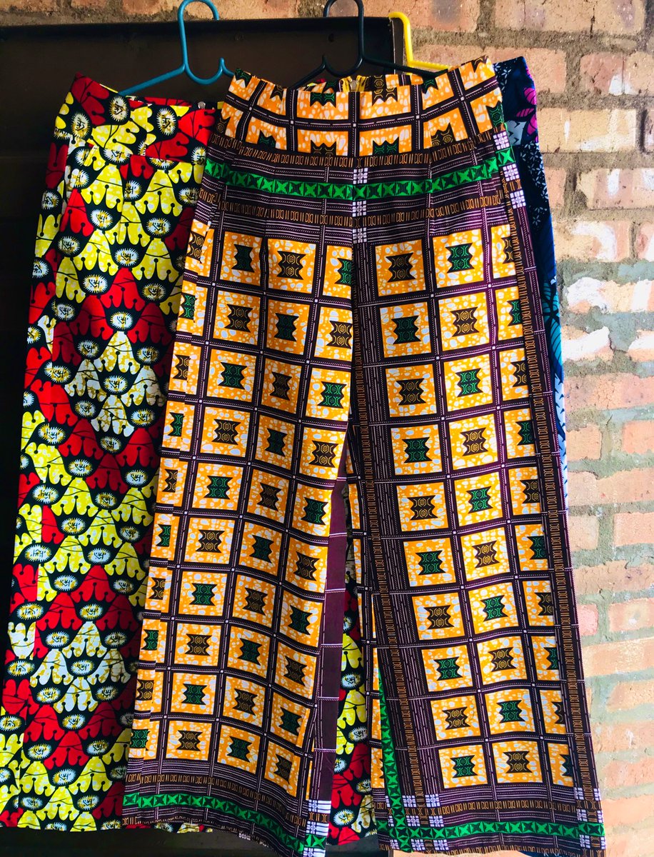 Leone_Laundry's tweet photo. Elegance is the only looks that’s goes on remembered 😊 our high waist pants looking fly . 
#SaloneTwitter 
#Fashionista 
#BlackOwnedBusiness 
#supportsmallbusiness https://t.co/IeouwIj9Uk