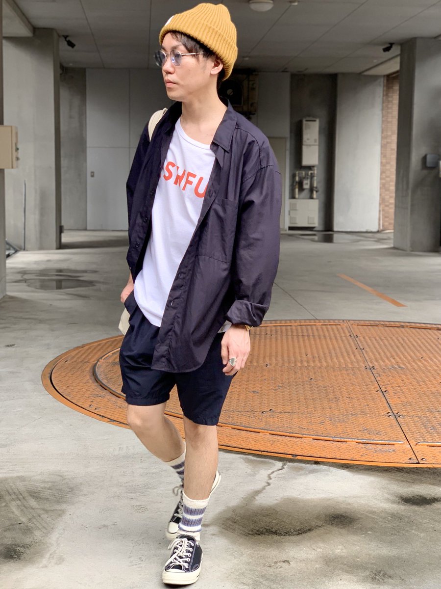 Schuhputzer621's tweet photo. アパレル店員さんの休日ってこんな感じかな🙄(イメージです)
shirts #auralee
tops #sleepyjones
bottoms #wellder
knitcap #eightbees
eyewear #bostonclub
shoes #converse #ct70
bag #dulton
watch #tagheur
ring #maisonmargiela
socks #marcomonde
#今日のコーデ https://t.co/dK2FpBUyo3
