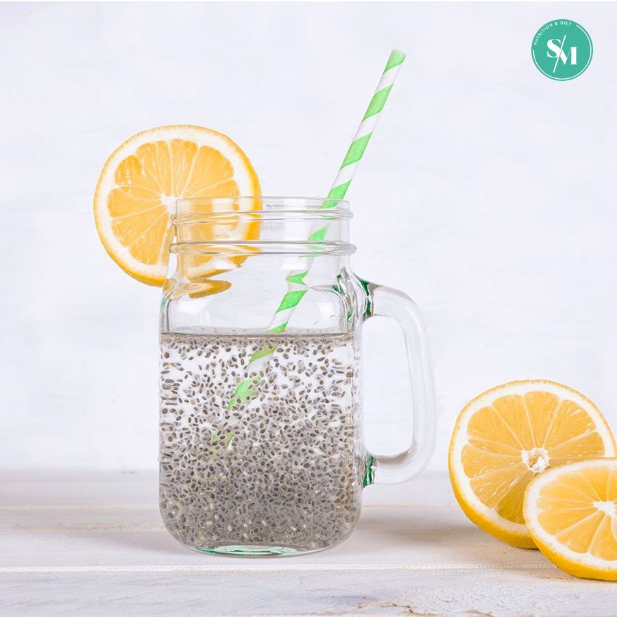 Looking for a monsoon drink that boosts energy, boosts skin, and boosts weight loss...then try coconut water with chia seeds and lemon. Here's how:
Take 1 cup of #coconutwater
2-3 tablespoon of lemon juice
2 tablespoon of chia seeds
And there you go, your boost drink is ready!