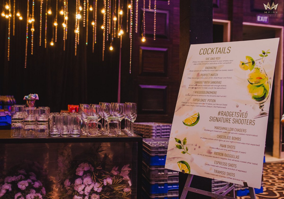MpireWeddings's tweet photo. Bright and friendly is just how we like it. And here we are, staring at this photograph as we throw back with bright, hopeful eyesโฆ.
#MpireStateOfMind #RadGetsVed
๐ธ: @thelightsmiths
#Mpire #MpireWeddings #WeddingPlanners #Cocktail #Party #ThrowBack2019 https://t.co/LLby5KzidO