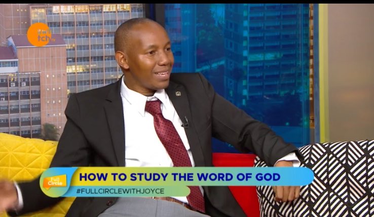switchtvkenya's tweet photo. There should be a desire to read the Bible at all times, there are no fixed times associated with reading the Bible.
You might miss something rushing through the Bible just to finish. Read to meditate ~ Pastor Julius (J.Blest)
#FullcirclewithJoyce #Keepingitswitch https://t.co/FjUqK8w4rl