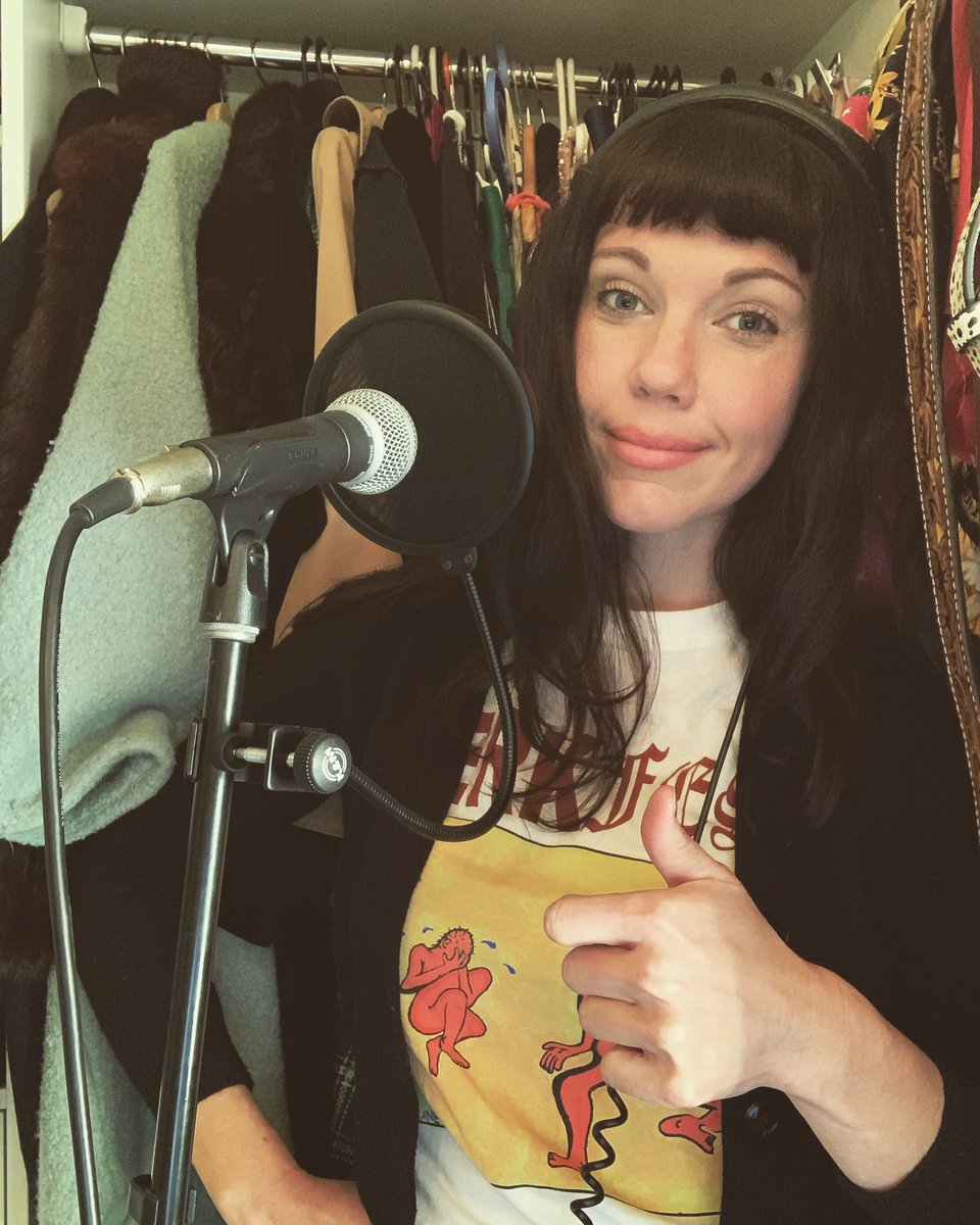 G’day! Did you know that wardrobes make excellent voiceover booths? A sneak peek at the high tech All Ears studios in lieu of a fresh episode this week! I’m staying in here till I finish off a special episode for you...so hang tight 💅🏻