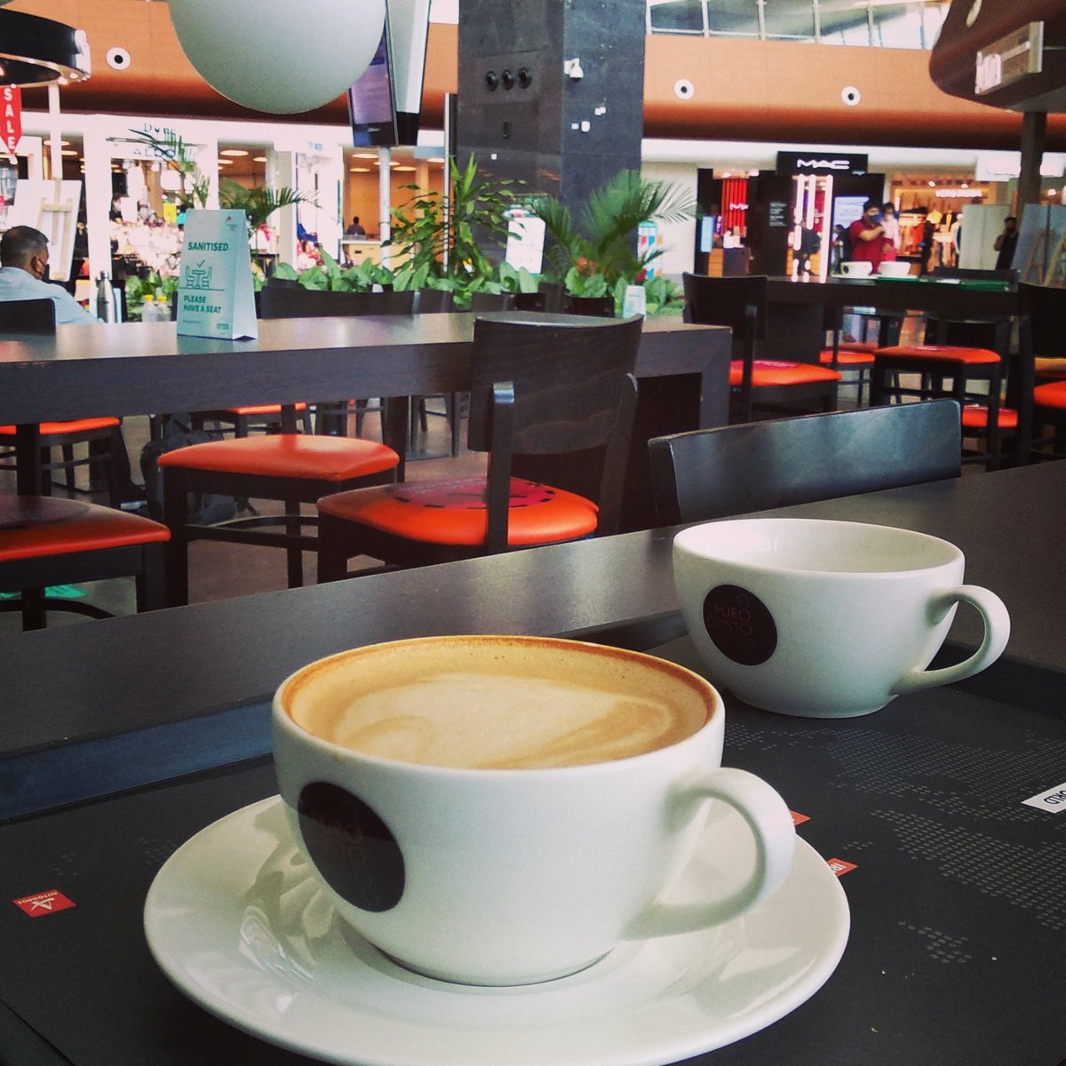 utkarsh12j's tweet photo. @NASAMars are growing coffee plants on Mars part of your plans. Coz we just can't do without it.

#purogusto @BLRAirport serving an excellent cup of cappuccino. https://t.co/upIOLqGECq