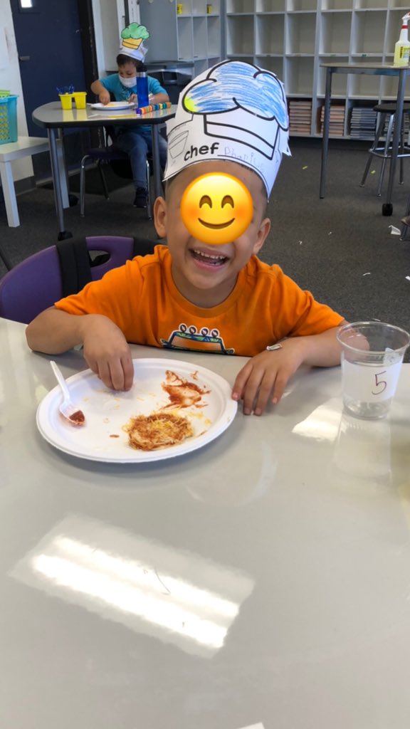 ellamcp92's tweet photo. Students at @NarancaMustangs learned all about the career of a chef! Students wrote step by step recipes and then practiced following them the next day! @CVWorldofWork https://t.co/twg76Typkp